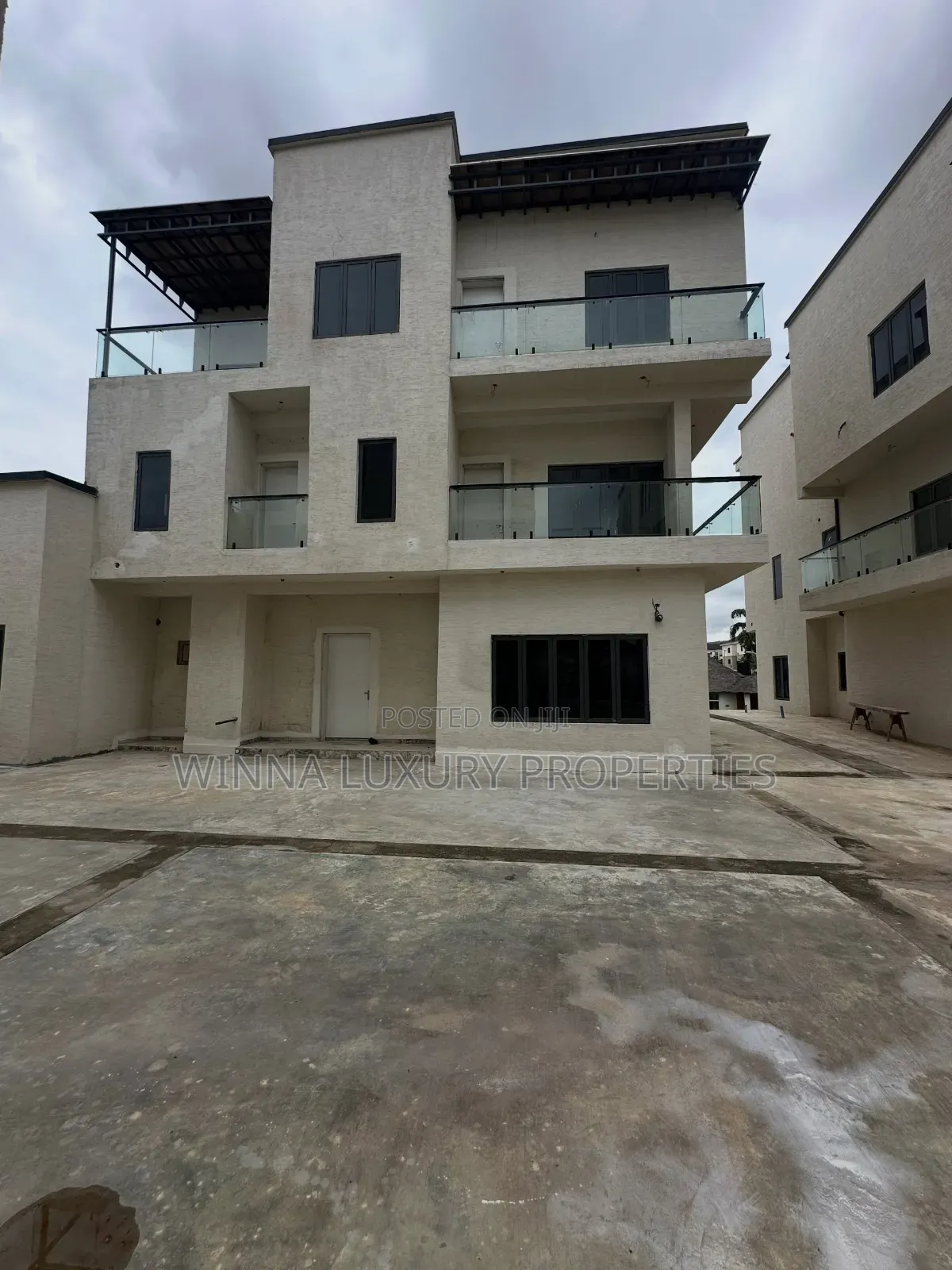 5bdrm Duplex in Katampe Extension for sale in Katampe Extension