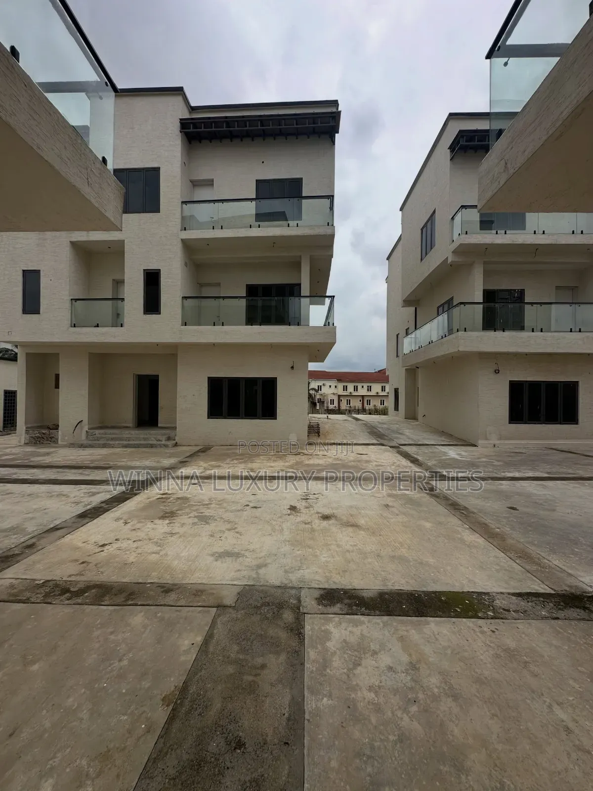 5bdrm Duplex in Katampe Extension for sale in Katampe Extension
