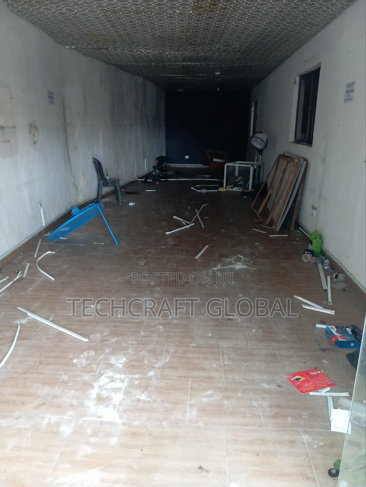 Very Massive and Long Shop to Let Directly Facing the Express in Olokonla