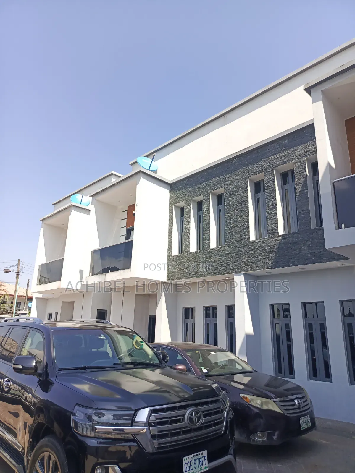 3bdrm Duplex in Near Abraham, Lekki Phase 2 for rent in Lekki Phase 2