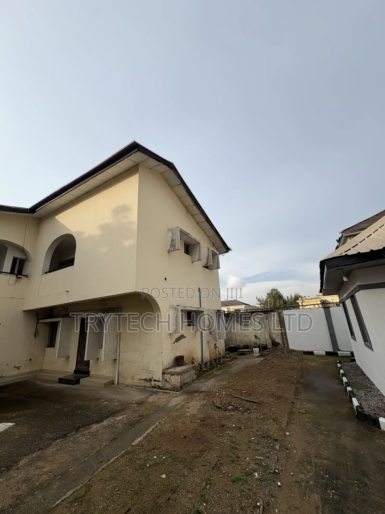 Furnished 5bdrm Duplex in Maitama for sale in Maitama
