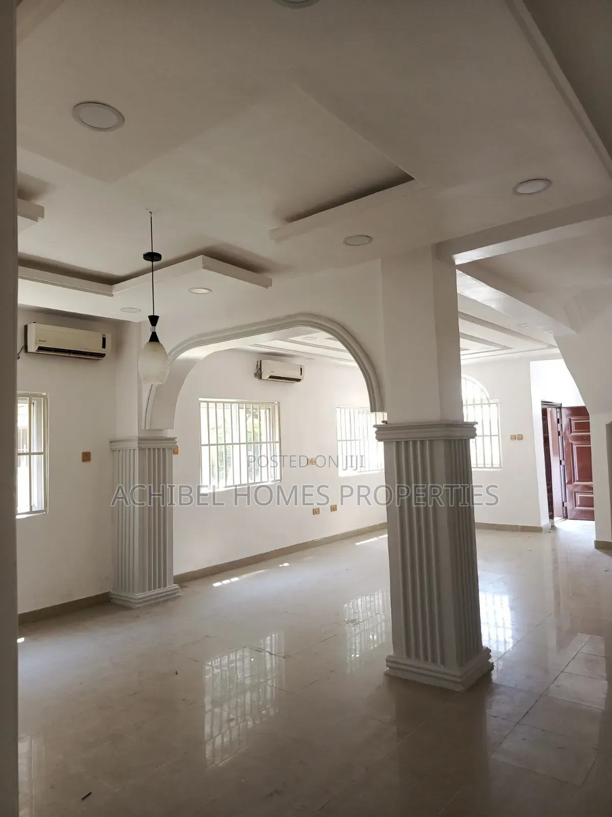 4bdrm Duplex in Abraham Adesanya, Lekki Phase 2 for rent in Lekki Phase 2