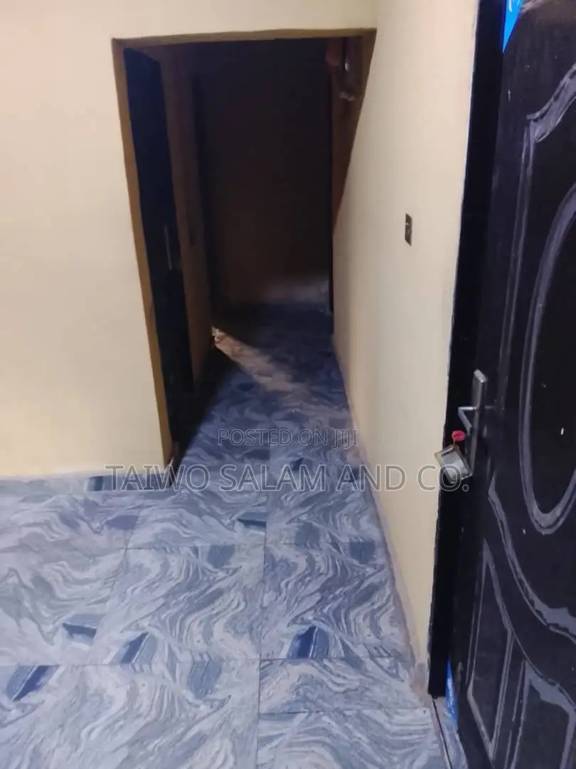 5bdrm Apartment in Alakia for rent in Alakia
