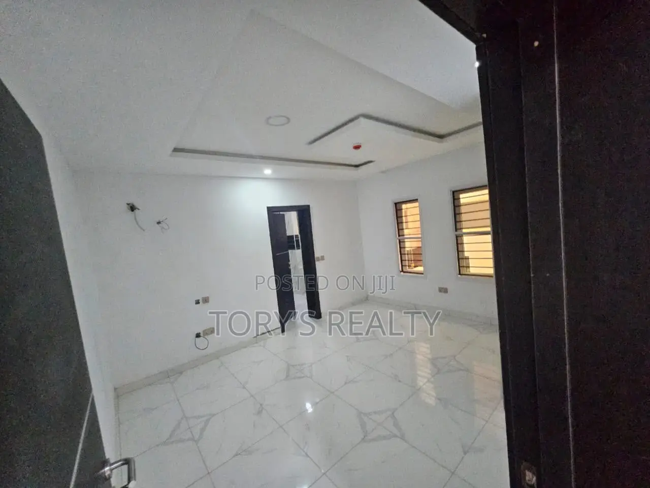 2bdrm Apartment in Lekki Phase 1 for rent in Lekki Phase 1