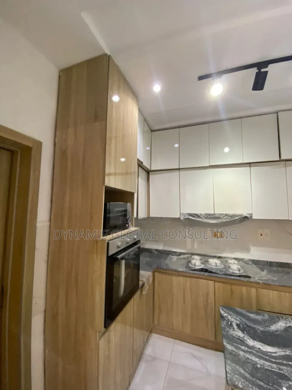 Furnished 3bdrm Duplex in Omole Phase 2 for sale in Omole Phase 2
