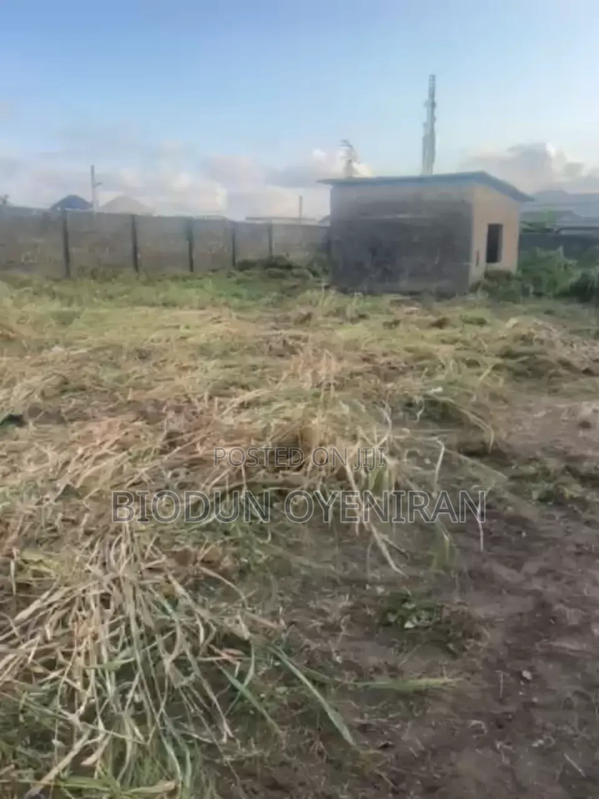 Various Sizes of Land Available Off Igando - IKotun Road for Sale in Ikotun / Ikotun/Igando
