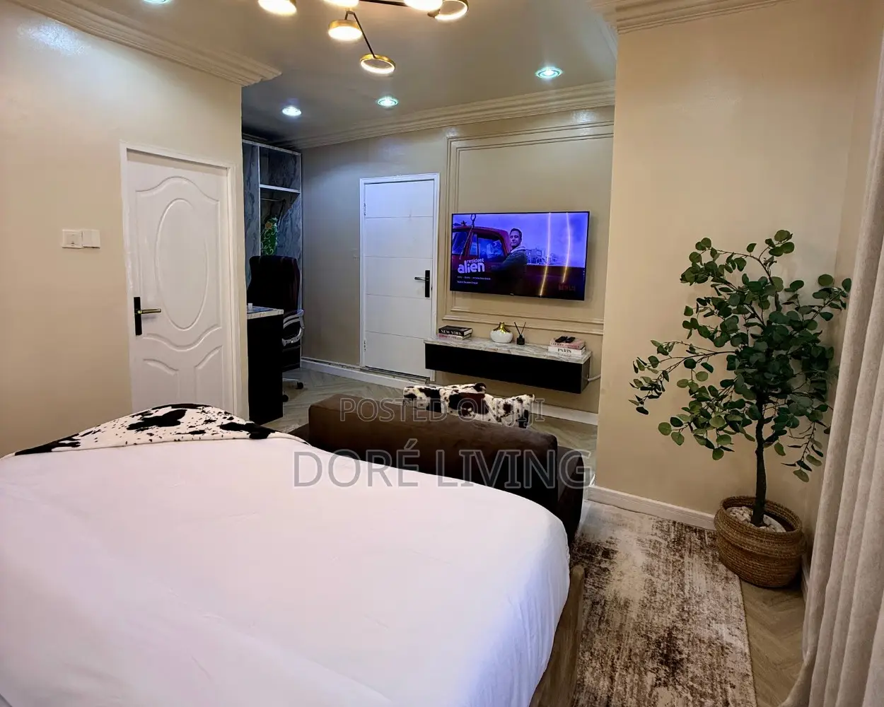 BOOK Modern 1-Bedroom Apartment (1) | Lekki Phase 1| No Caution Fees in Lekki Phase 1