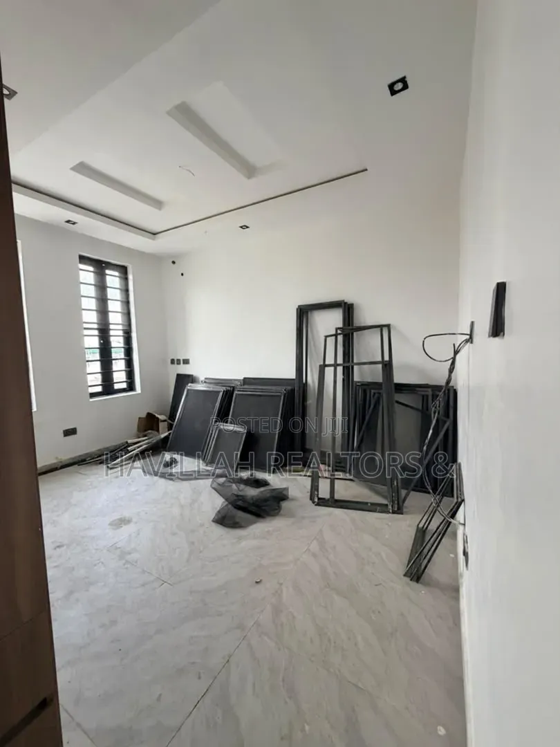 4bdrm Duplex in Ogba GRA for sale in Ogba GRA