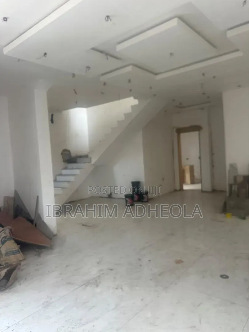 4bdrm Duplex in Ogba for sale in Ifako-Ogba