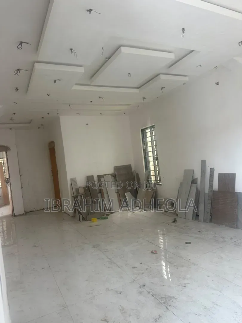 4bdrm Duplex in Ogba for sale in Ifako-Ogba