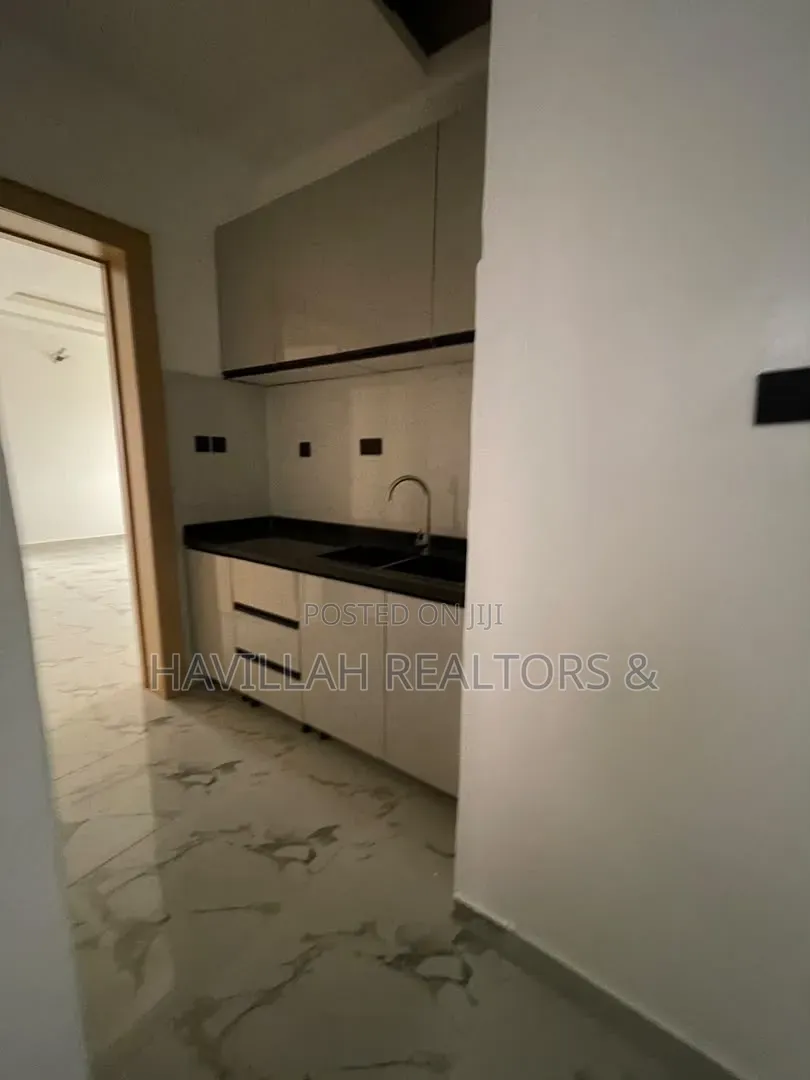 5bdrm Duplex in Opebi for sale in Opebi