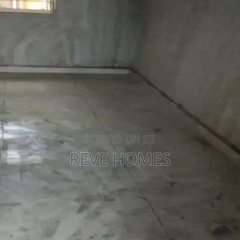 Mini Flat in Adekunle for rent in Adekunle