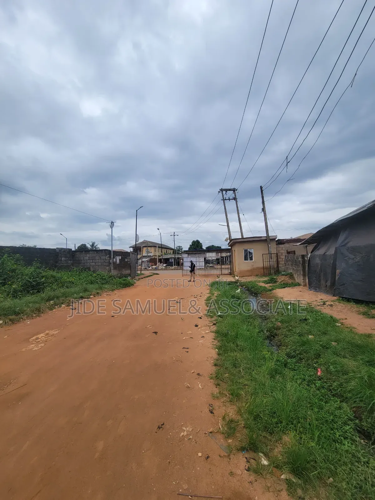 2bdrm Block of Flats in Ayobo for sale in Ayobo