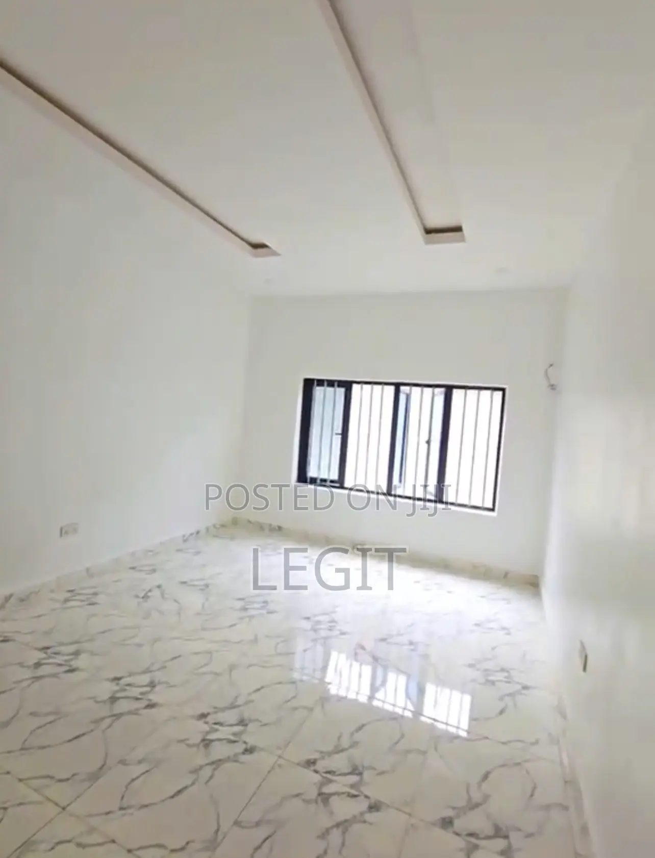 4bdrm Duplex in Lugbe District for sale in Lugbe District