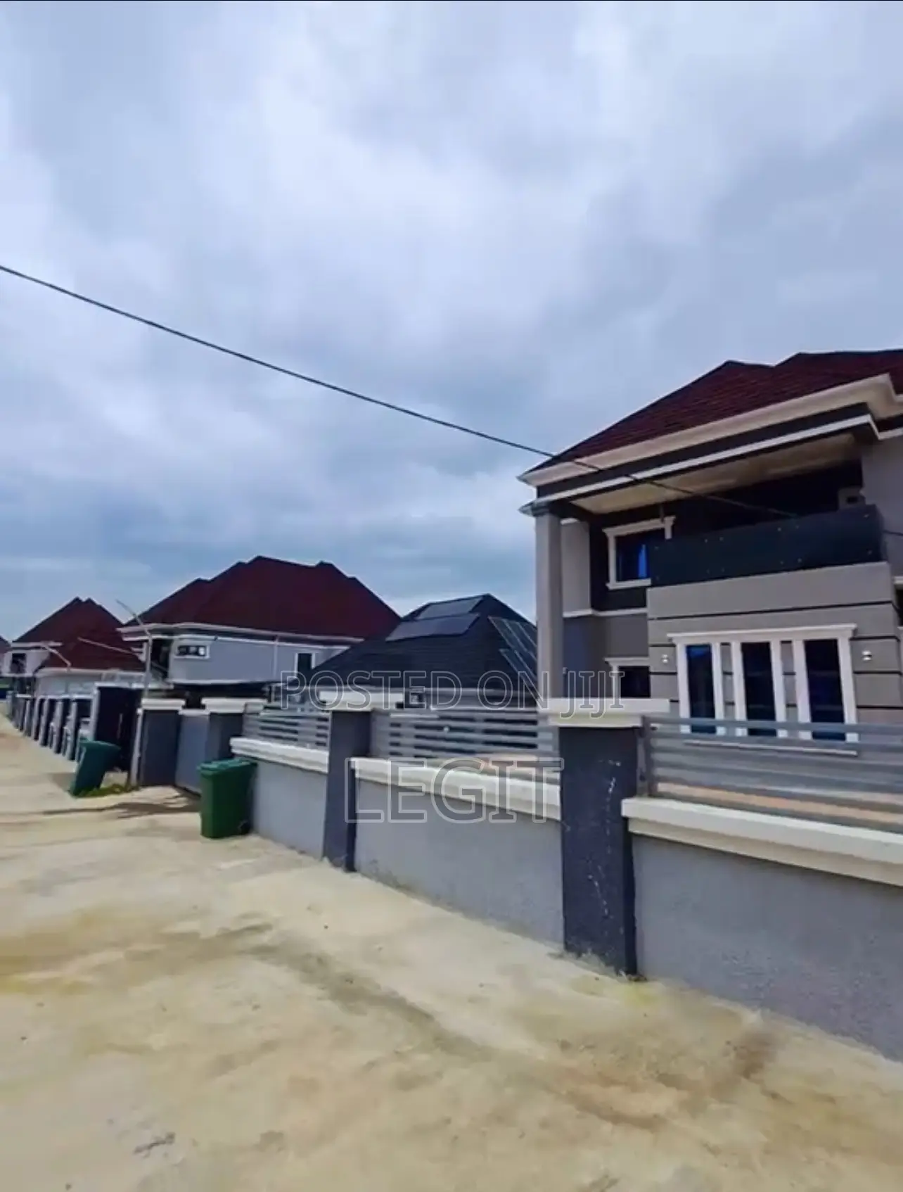 4bdrm Duplex in Lugbe District for sale in Lugbe District