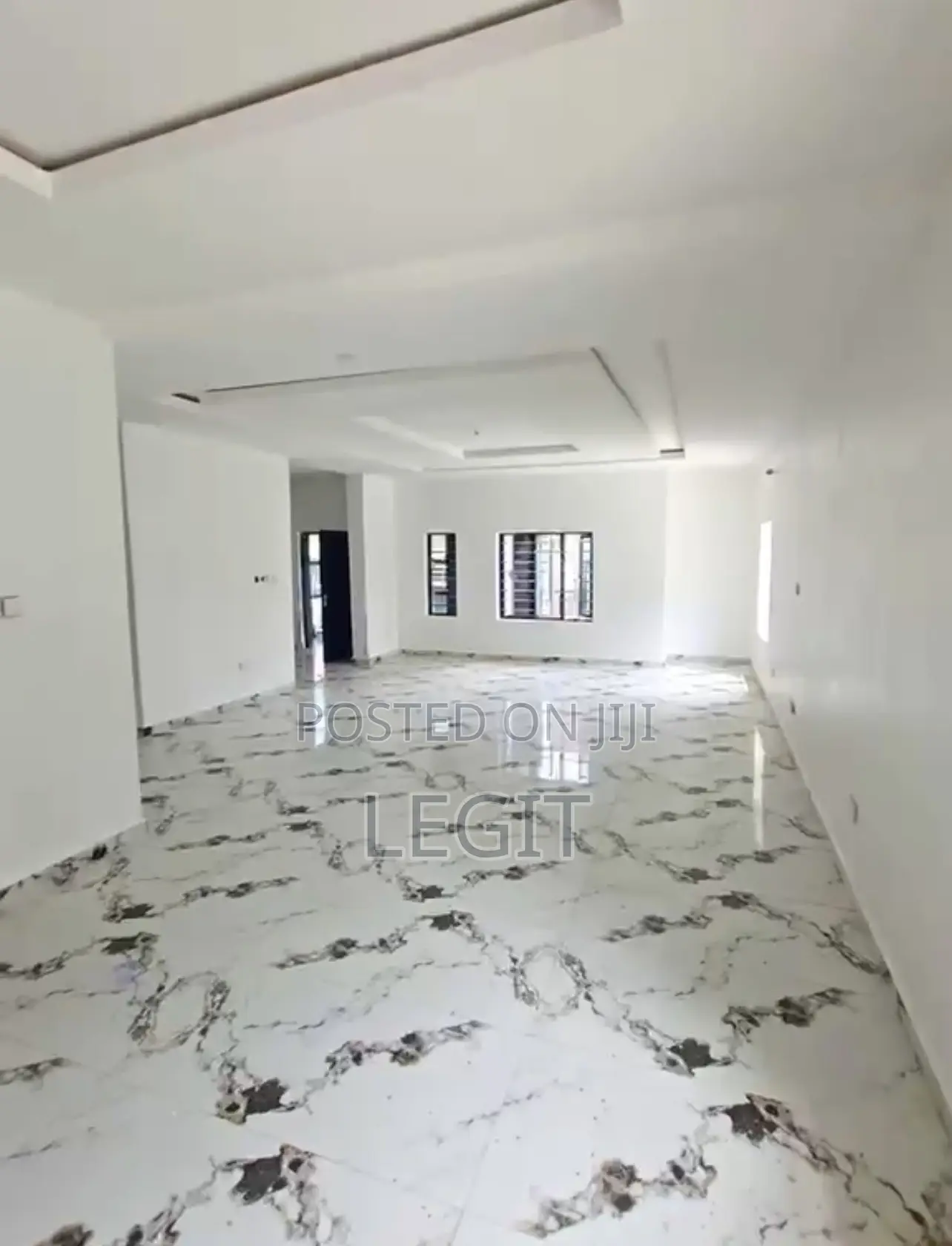 4bdrm Duplex in Lugbe District for sale in Lugbe District