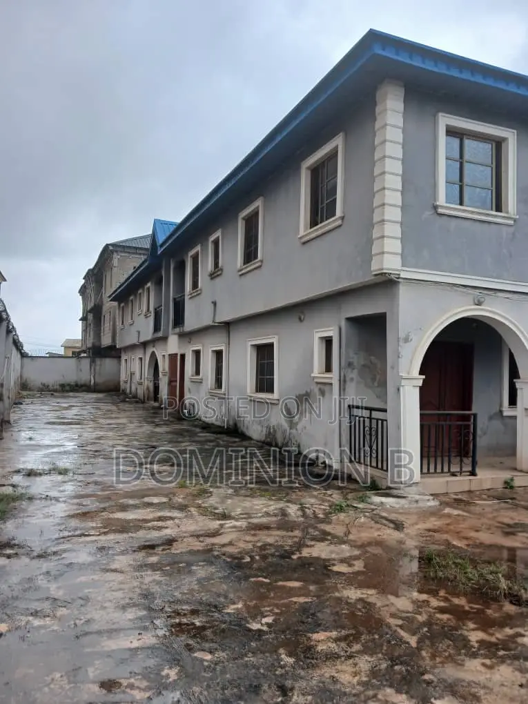 3bdrm Block of Flats in Ado-Odo/Ota for sale in Ado-Odo/Ota