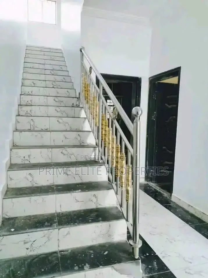 2bdrm Duplex in Shelter Afrique, Uyo for rent in Uyo