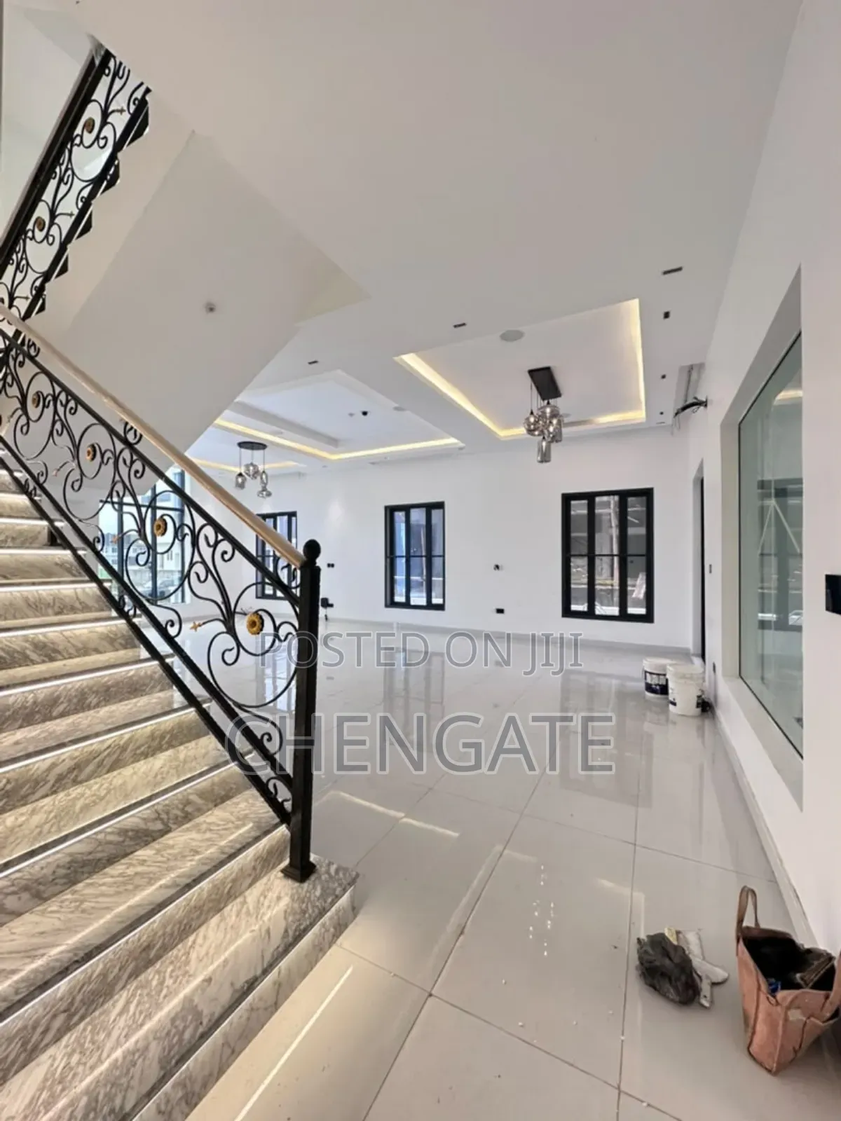 5bdrm Duplex in Pinnock Beach Estate, Osapa london for sale in Osapa london