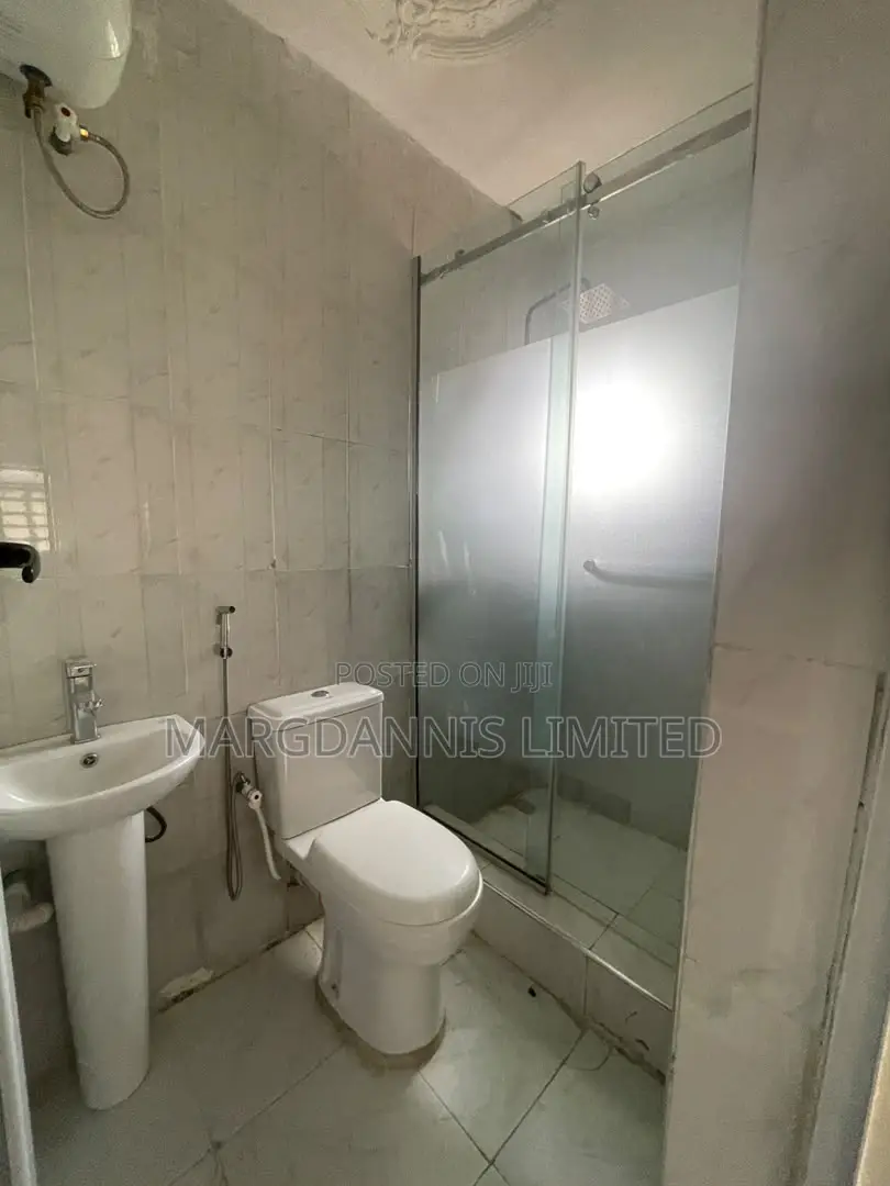 2bdrm Block of Flats in Oreta, Igbogbo for rent in Igbogbo