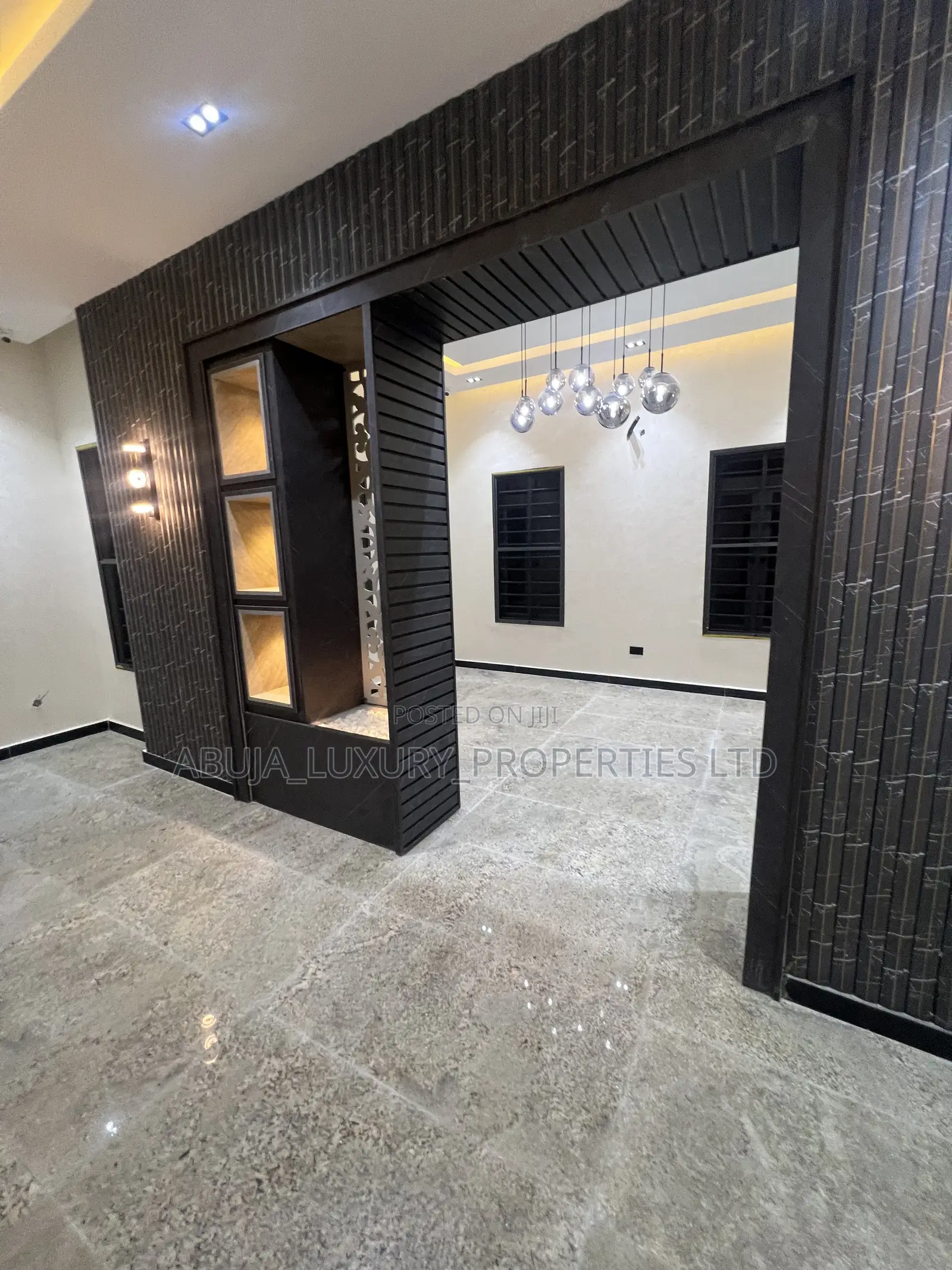 5bdrm Mansion in Green City Residents, Gwarinpa for sale in Gwarinpa