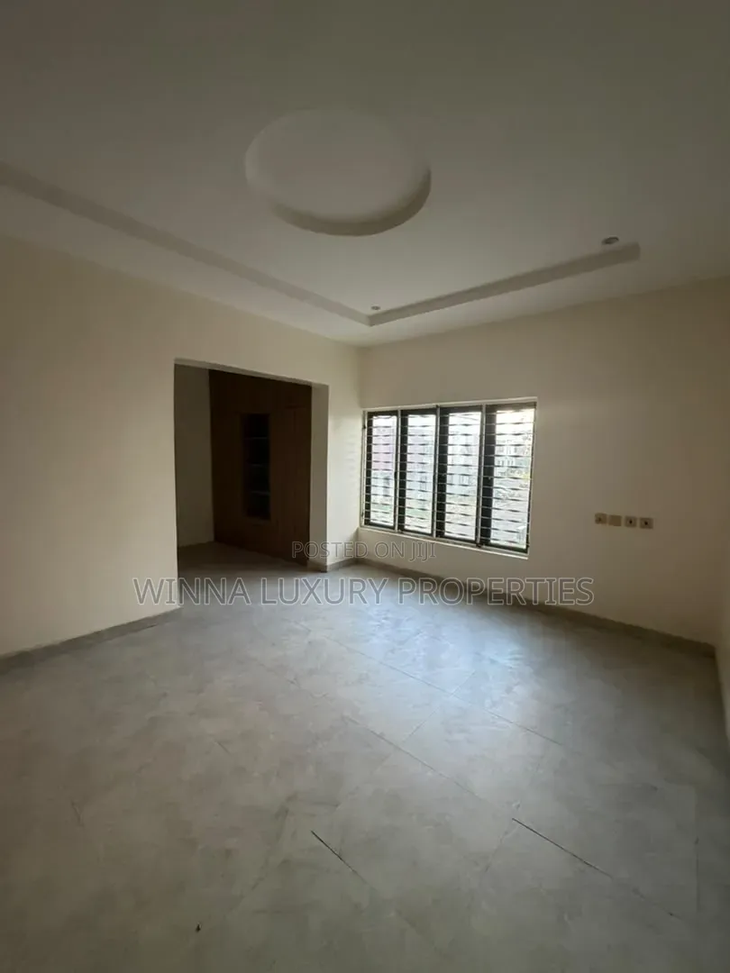 3bdrm Duplex in Fha Express By Car, Lugbe District for sale in Lugbe District