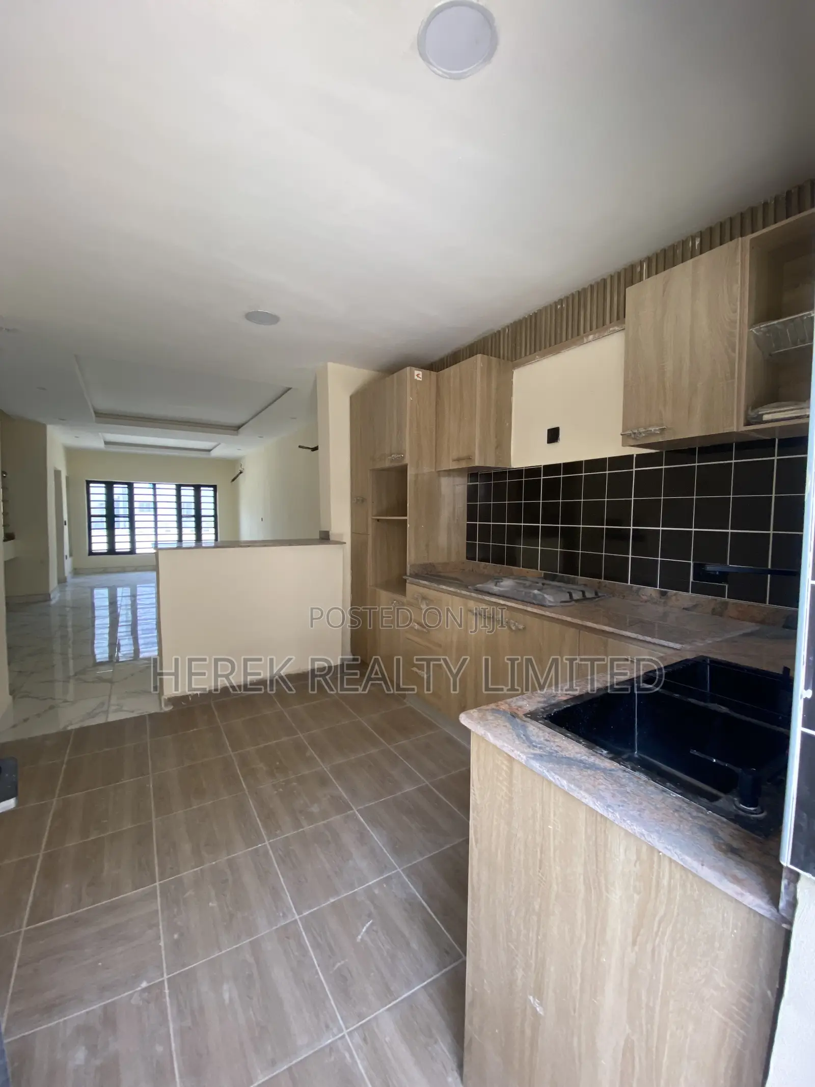 2bdrm Apartment in Abraham Adesanya, Ogombo for rent in Ogombo