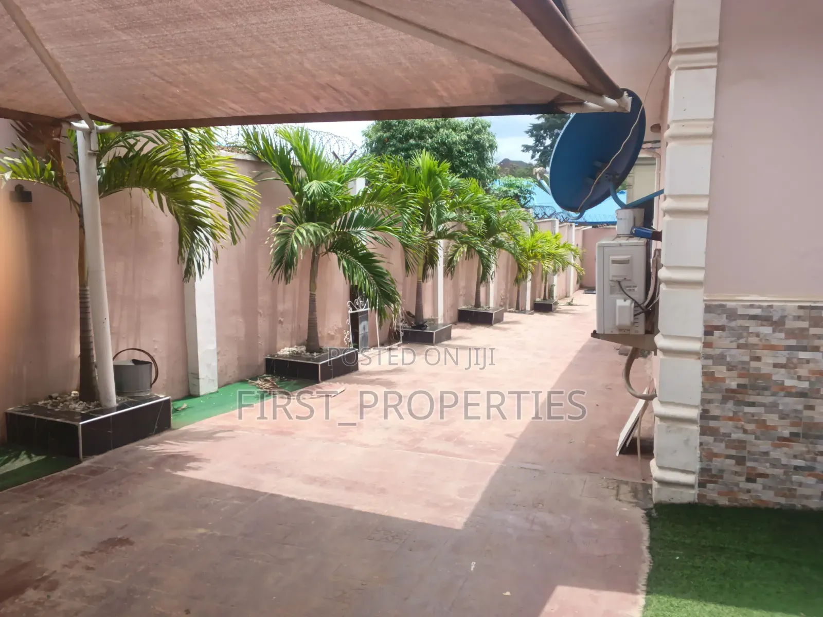 5bdrm Block of Flats in Peluseriki Estate, Ibadan for sale in Ibadan