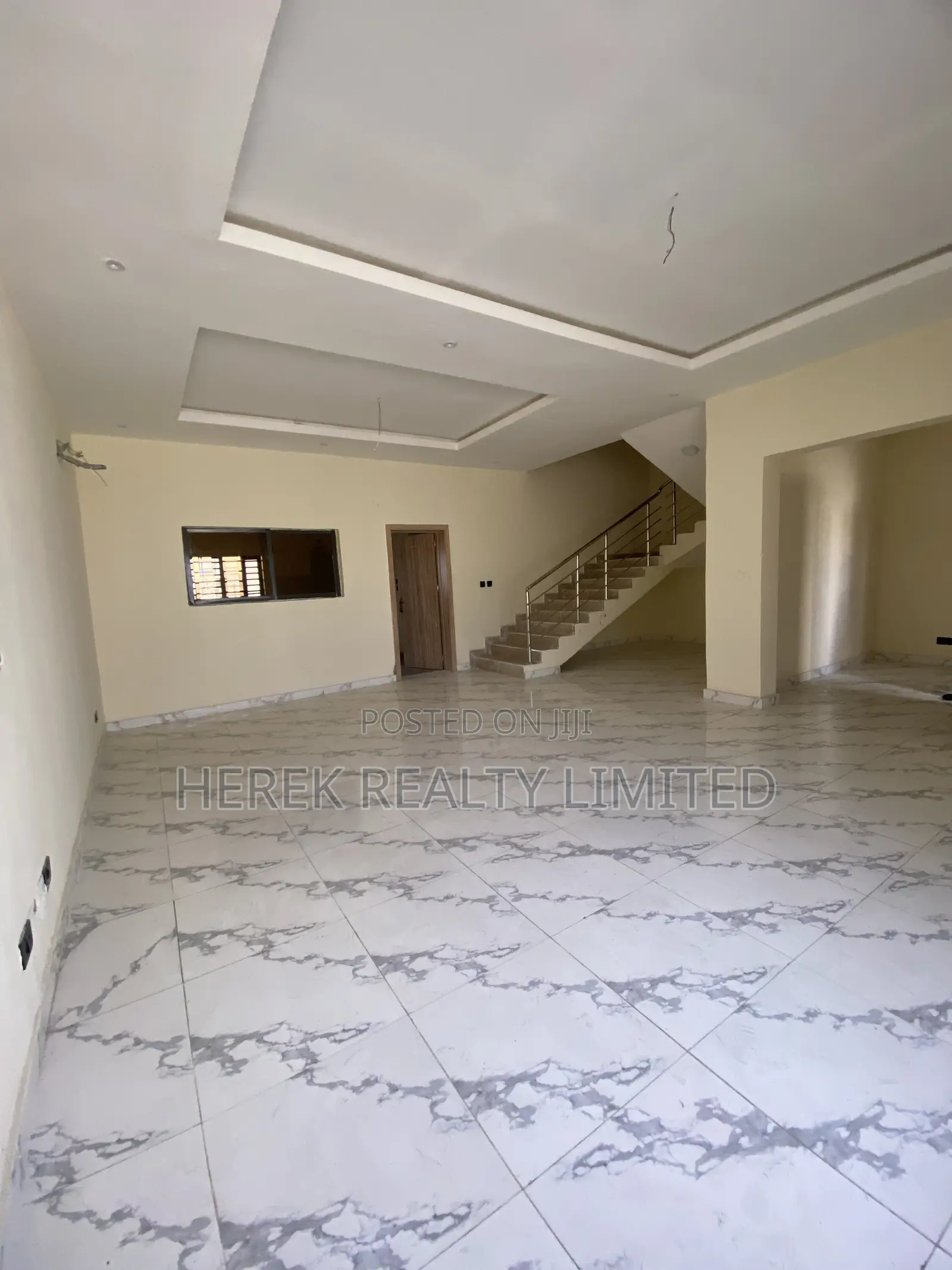 3bdrm Apartment in Abraham Adesanya, Ogombo for rent in Ogombo