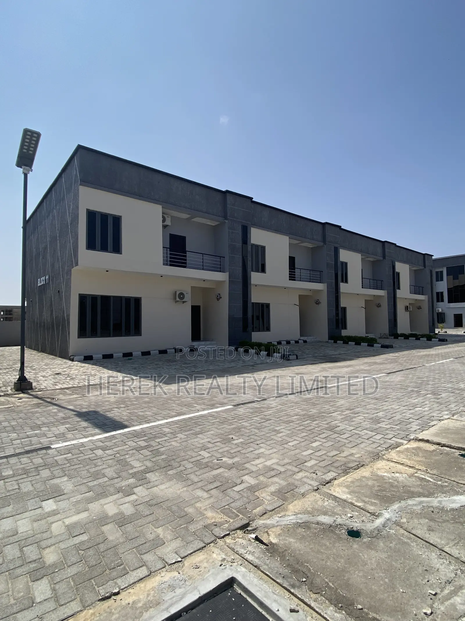 3bdrm Apartment in Abraham Adesanya, Ogombo for rent in Ogombo