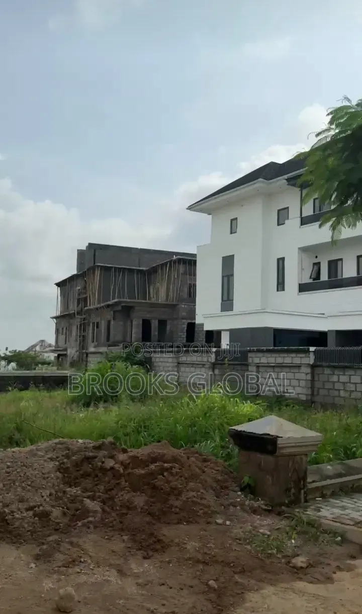 A Flat Land of 1,135.75 Feet at Maitama for Sale in Maitama
