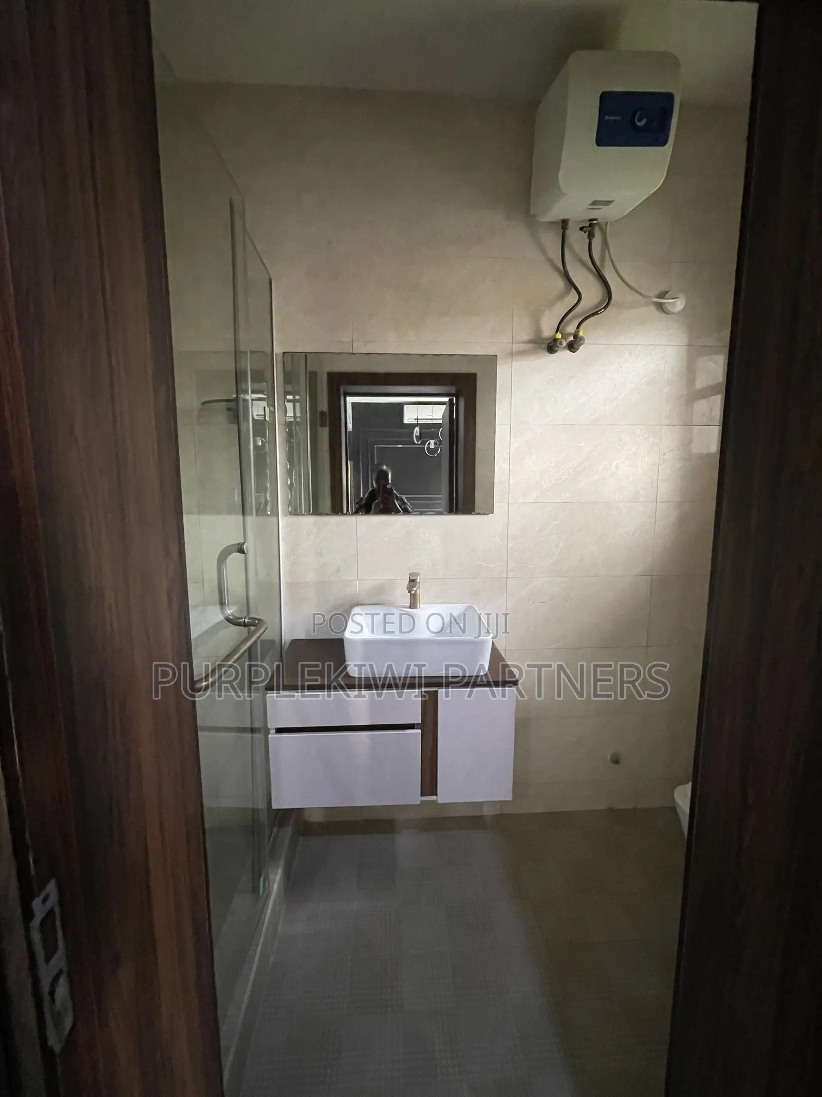 3bdrm Apartment in Oniru Estate, Victoria Island Extension for rent in Victoria Island Extension