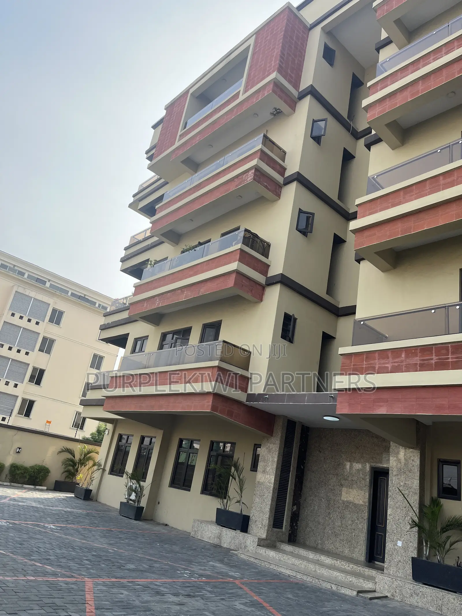 3bdrm Apartment in Oniru Estate, Victoria Island Extension for rent in Victoria Island Extension