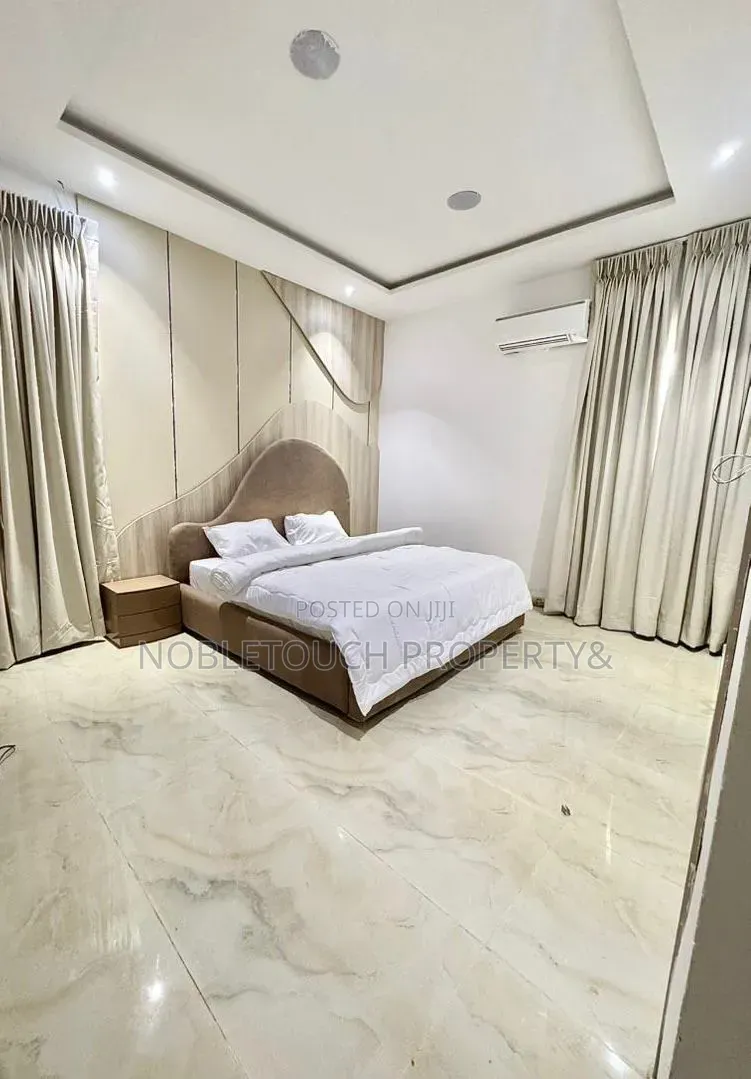 Smart Estate/Apartments for Sale in Dolphin Estate