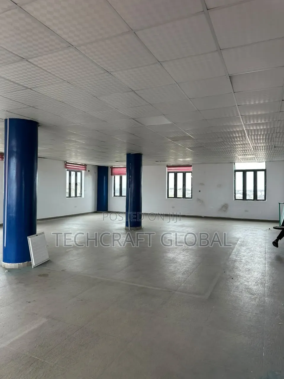 Over 200sqm Massive Shop/Warehouse to Let Directly Facing the Express in Olokonla