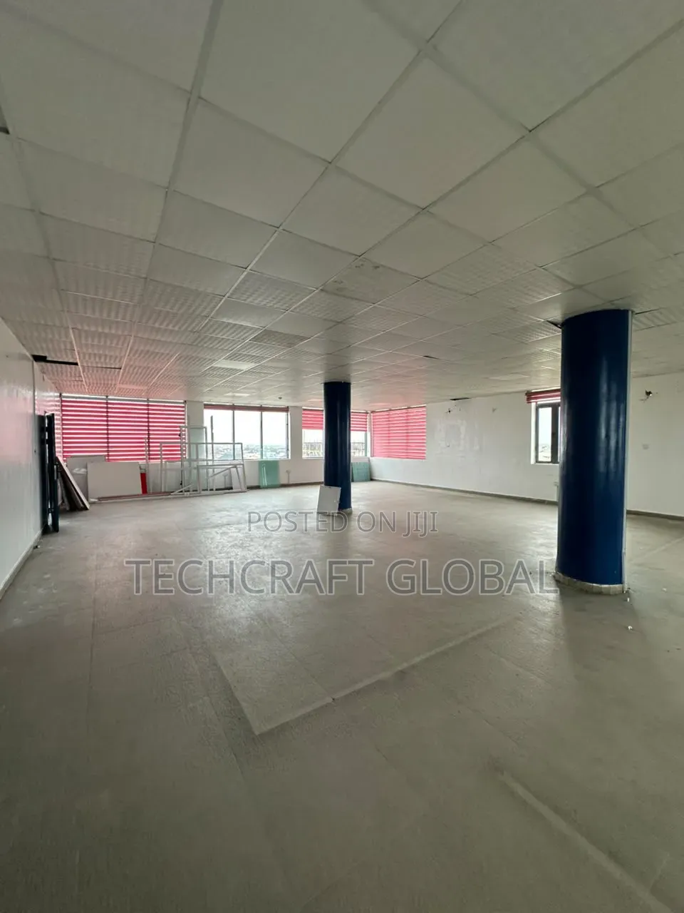 Over 200sqm Massive Shop/Warehouse to Let Directly Facing the Express in Olokonla