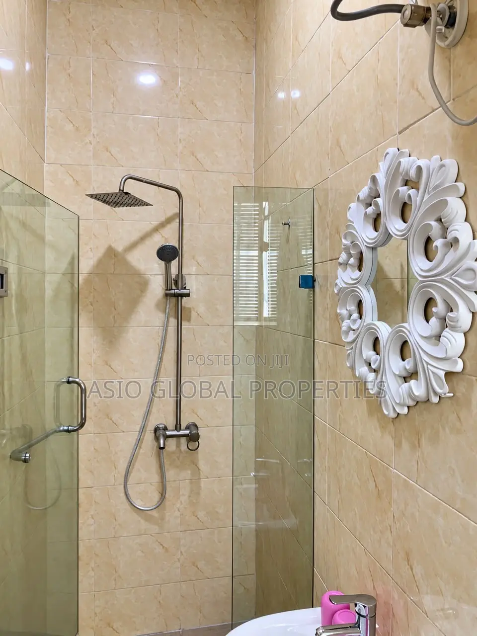 3-Bedroom Luxury Apartment in Magodo Phase 2 in GRA Phase 2 Shangisha