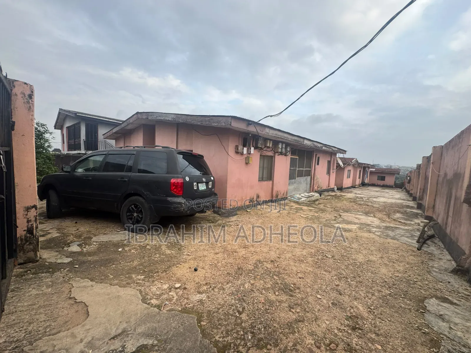 Land Measuring 923sqm With a Demolishable Bungalow on It, in A in Berger