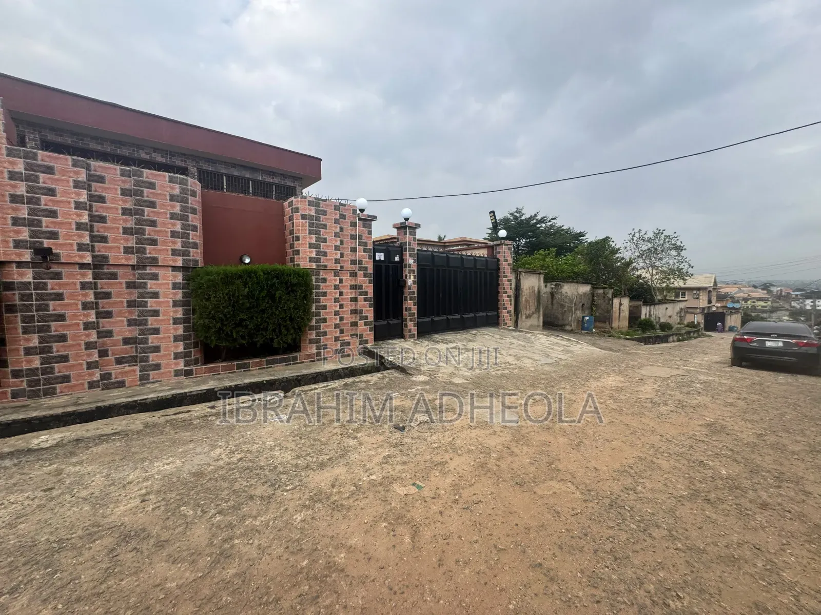 Land Measuring 923sqm With a Demolishable Bungalow on It, in A in Berger