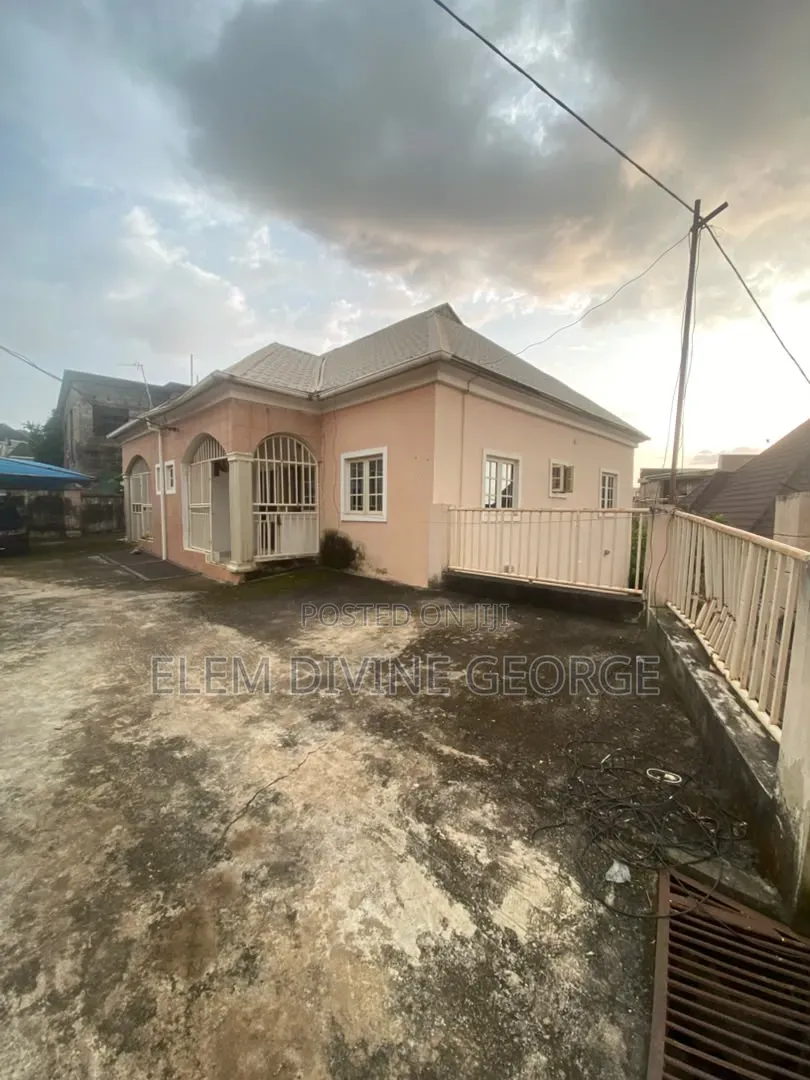 2bdrm Duplex in Work And Housing, Gwarinpa for sale in Gwarinpa