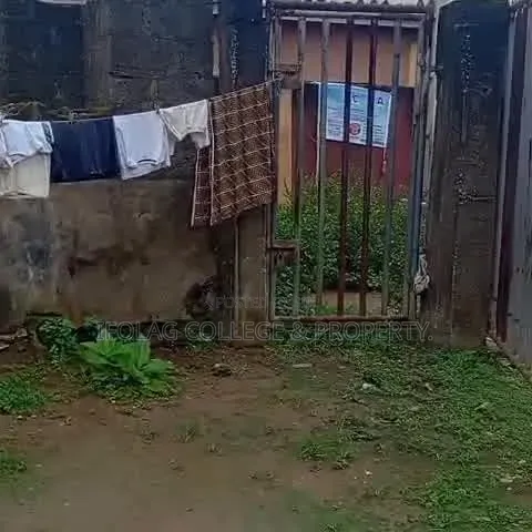 3bdrm Block of Flats in Ijegun for sale in Ijegun