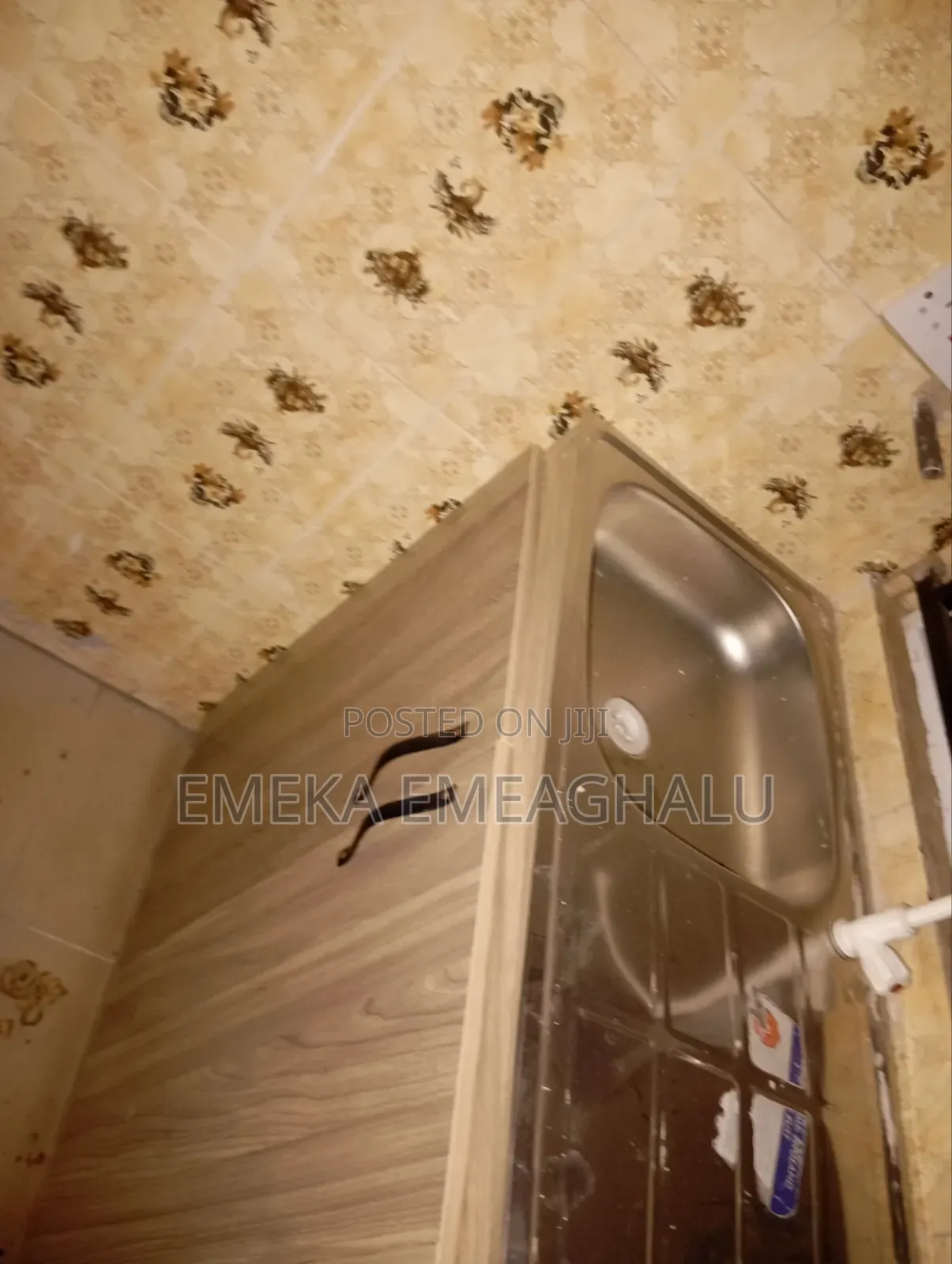 Studio Apartment in Ogui Road, Enugu for rent in Enugu