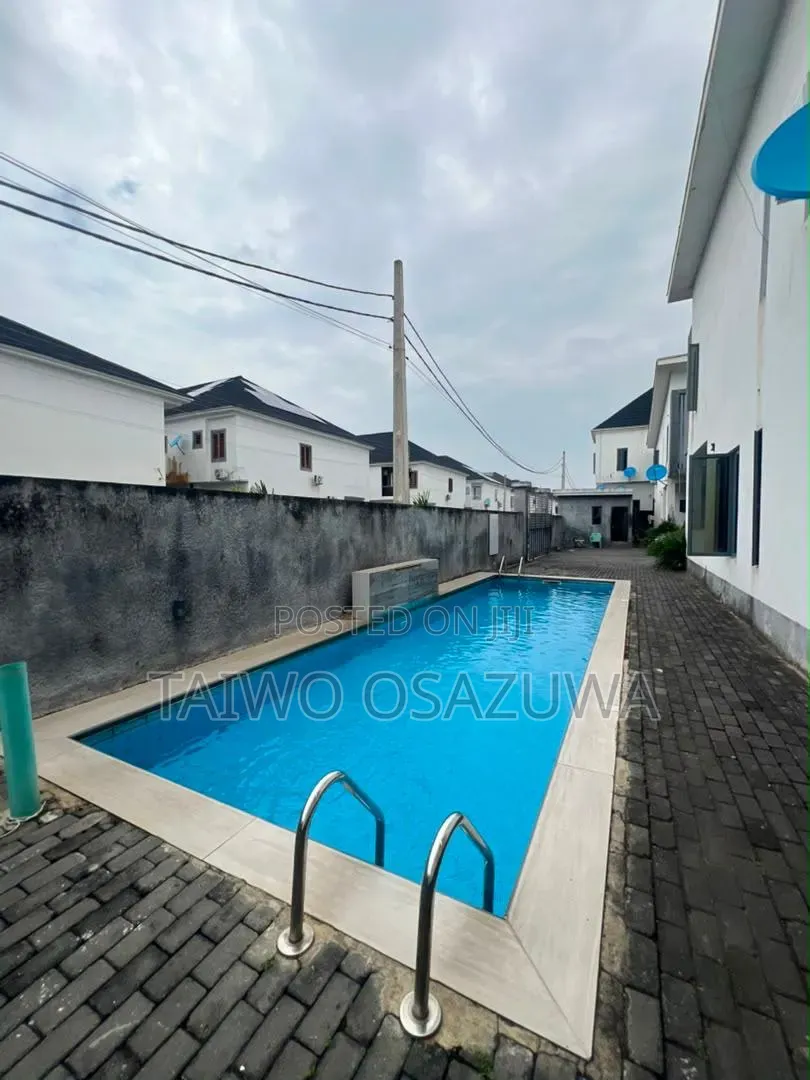 4bdrm Duplex in Orchid Road, Lekki Expressway for rent in Lekki Expressway