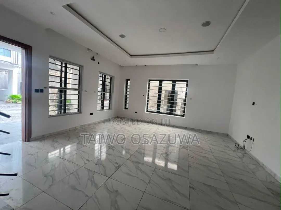 4bdrm Duplex in Orchid Road, Lekki Expressway for rent in Lekki Expressway