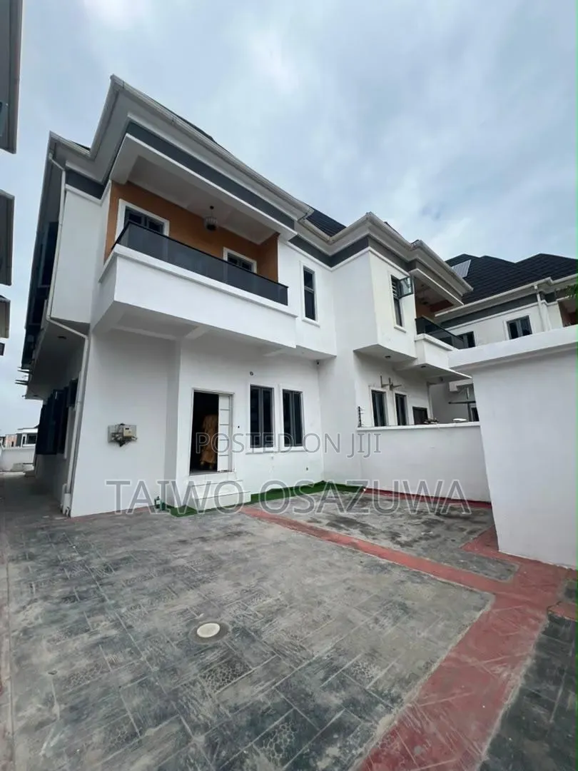 4bdrm Duplex in Orchid Road, Lekki Expressway for rent in Lekki Expressway