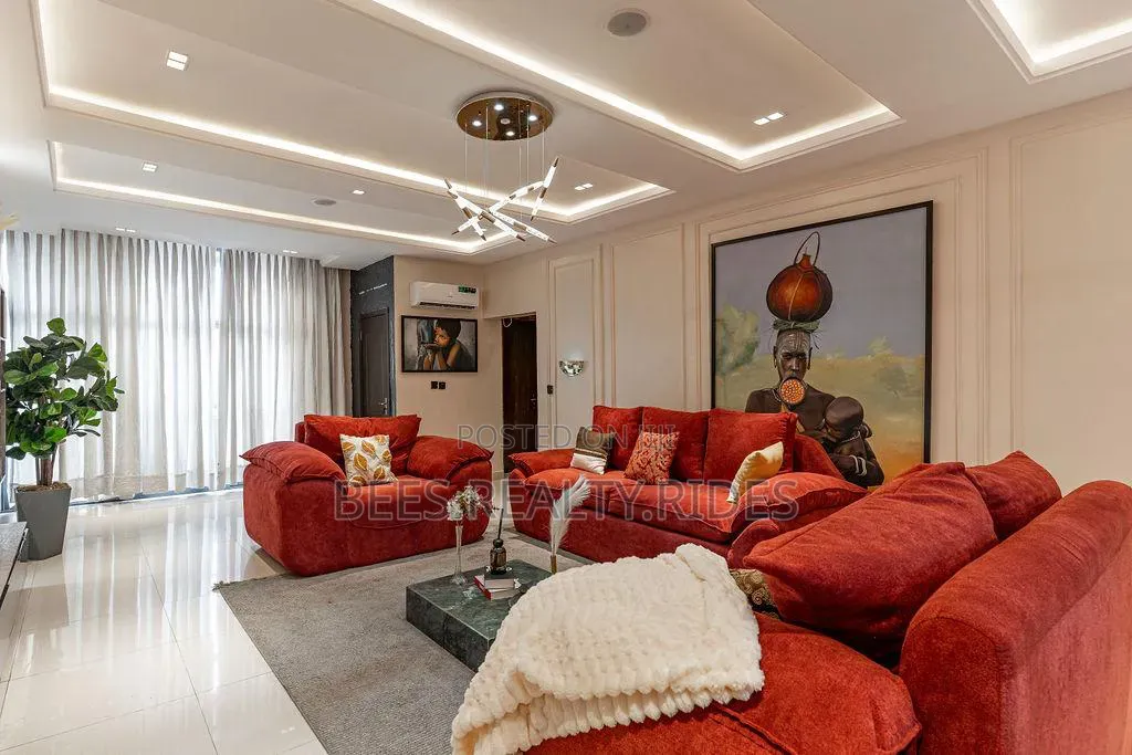 Cozy 2 Bedroom Apartment With a Balcony in Victoria Island Extension