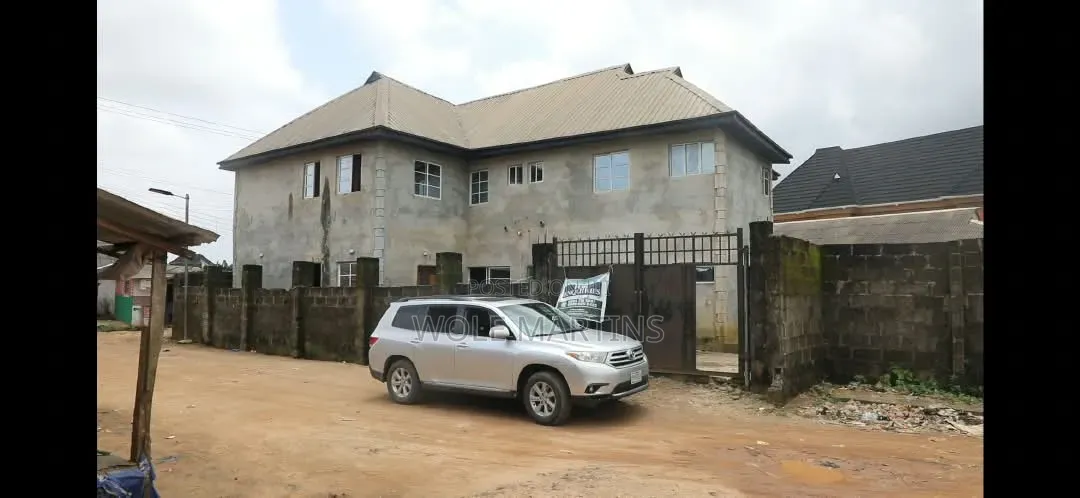 14bdrm House in Poka , Epe, Palace for sale in Epe