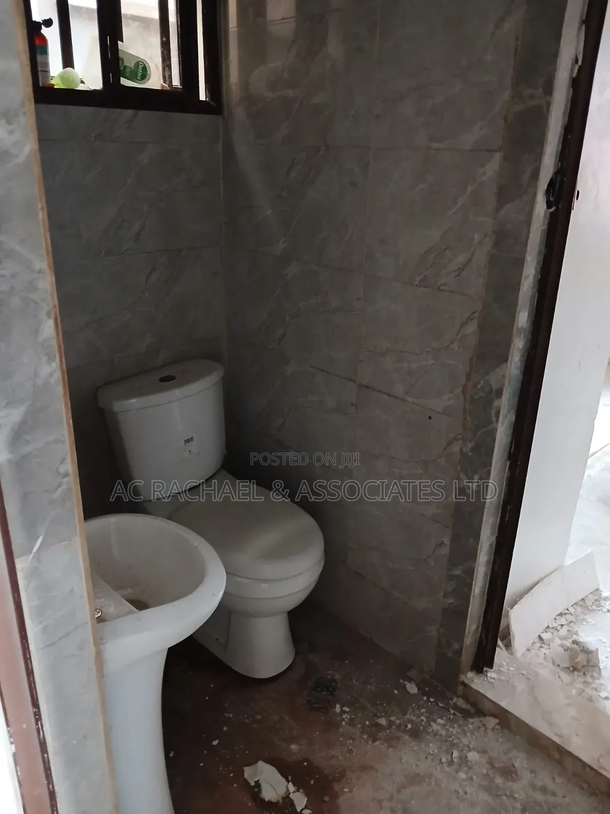 3bdrm Apartment in Paragon Estate for rent in Ago Palace