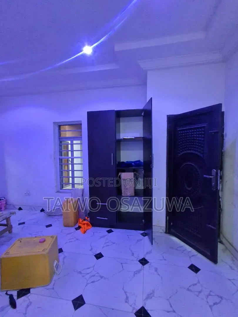 Studio Apartment in Badore Road for rent in Ado / Ajah