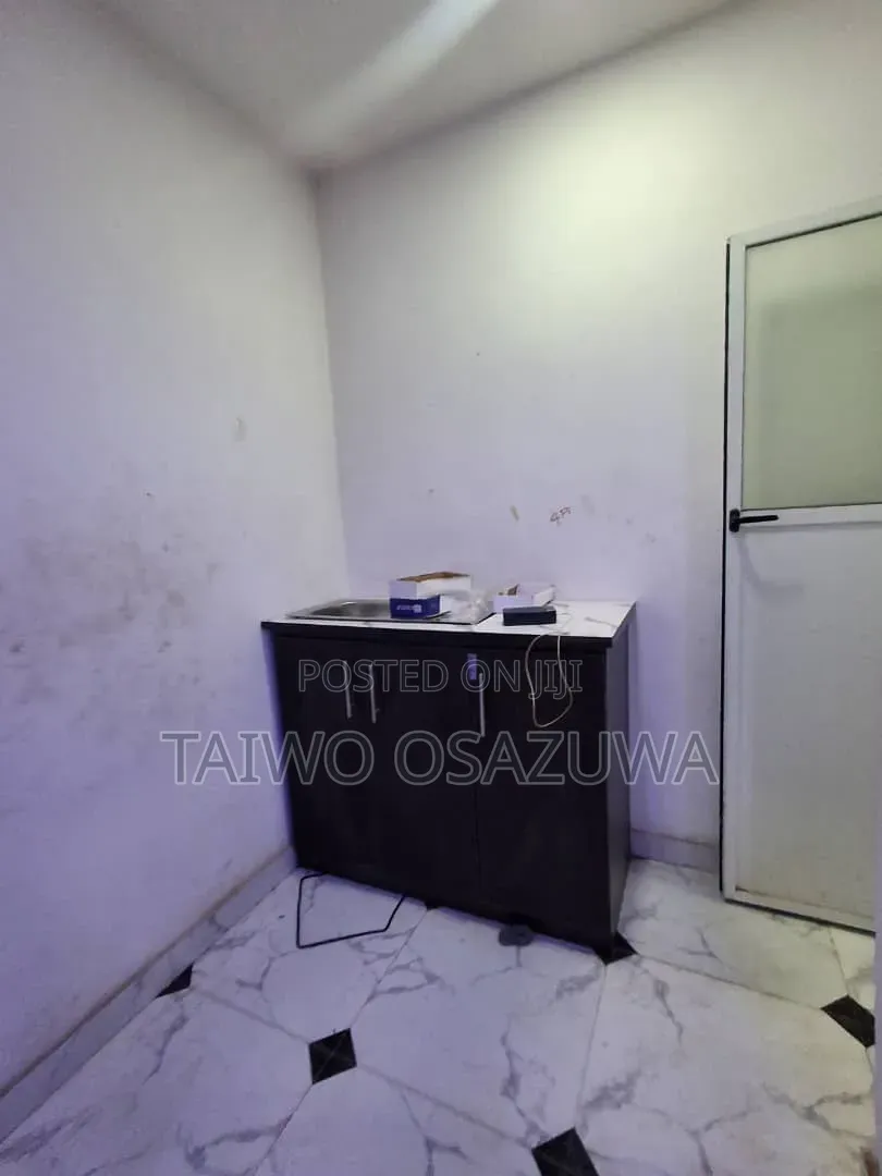 Studio Apartment in Badore Road for rent in Ado / Ajah